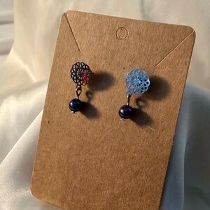 Elegant Black Pearl Drop Earrings